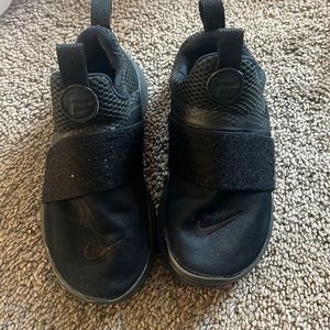 Kids slip on Nikes